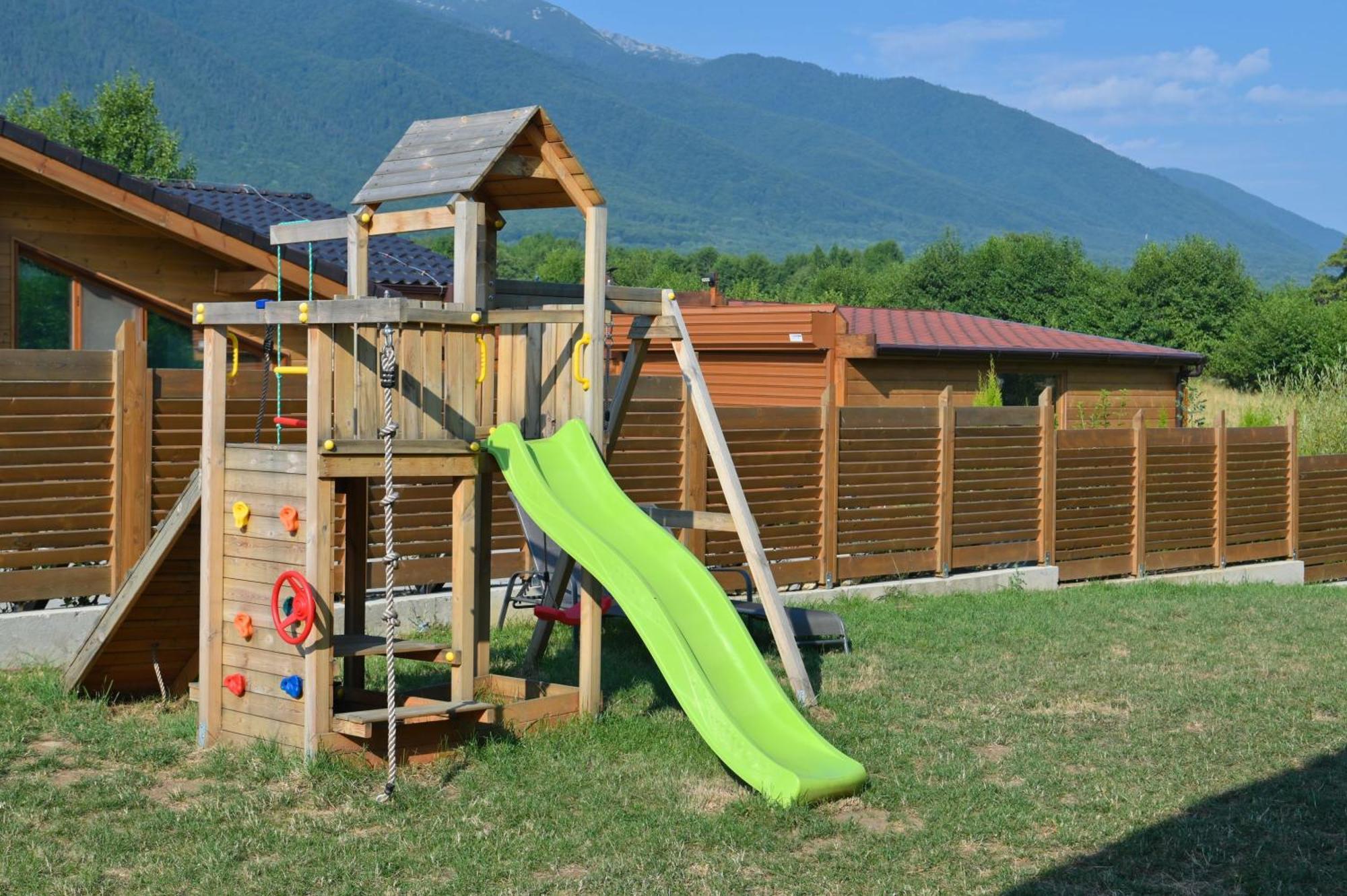 Villa Raphael Near The Pirin Golf Resort Бансько Екстер'єр фото